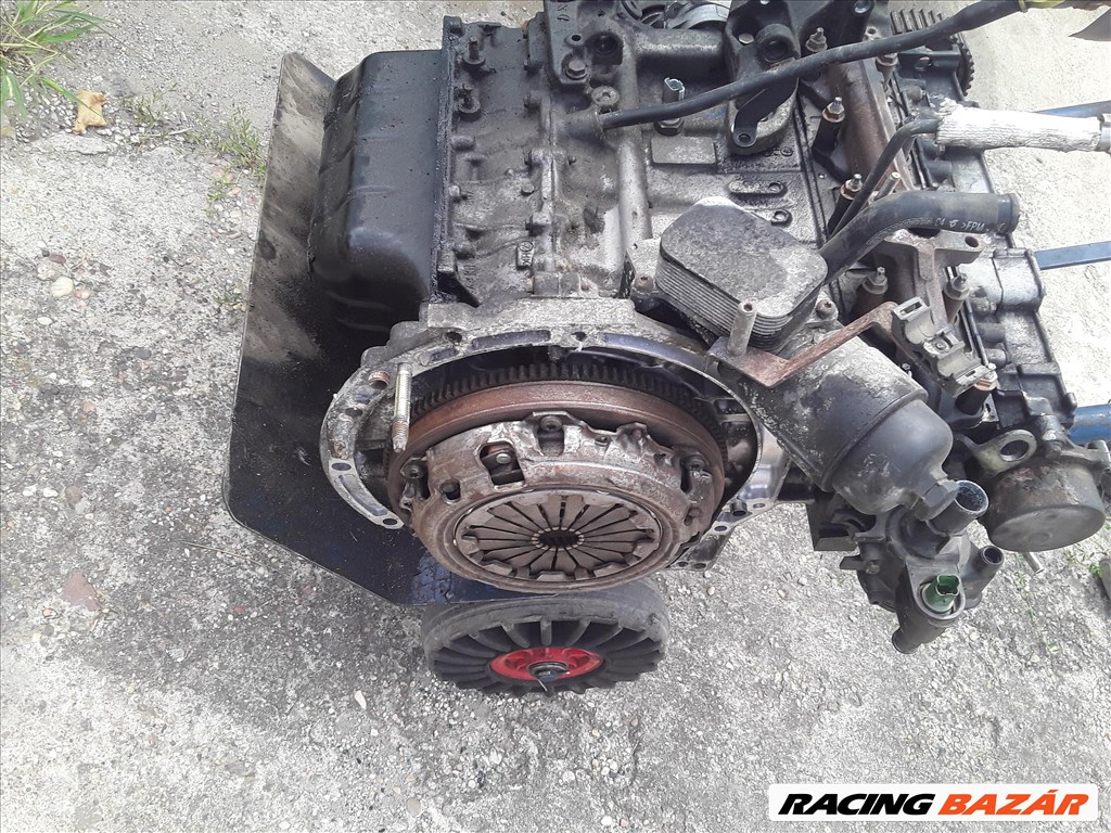 Peugeot 307 1.4 HDI Motor Motorkód 8HX 1. kép