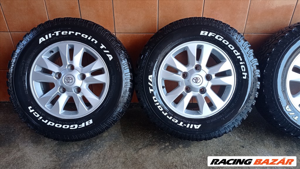 TOYOTA LANDCRUISER 17" ALUFELNI 5X150 NÈGYÈVSZAKOS 265/65R17 GUMIVAL OLCSÒN!! 2. kép