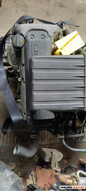 Suzuki Swift 1.3 16V bontott motor 1. kép