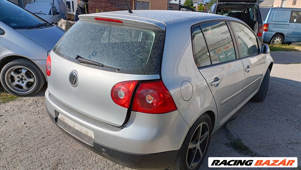 Volkswagen Golf V (A5 Typ 1K) bontott alkatrészei 6. kép