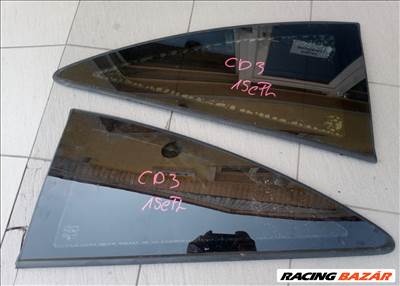 Opel Corsa D 3 ajtóshoz jobb és bal hátsó sárvédőben lévő fix üveg eladó.