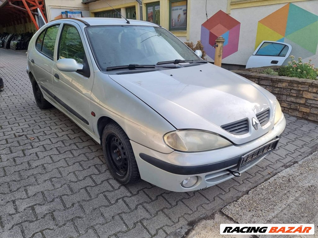 Renault Mégane I 1.4 16V RT jobb első féltengely , bal első féltengely 1. kép