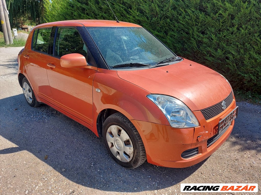 Suzuki Swift 1.3i  ablakemelő kapcsoló  -8376262j1 5. kép