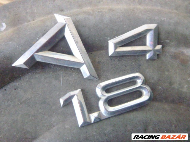 Audi A4 (B5 - 8D) csomagtérajtó embléma  1. kép