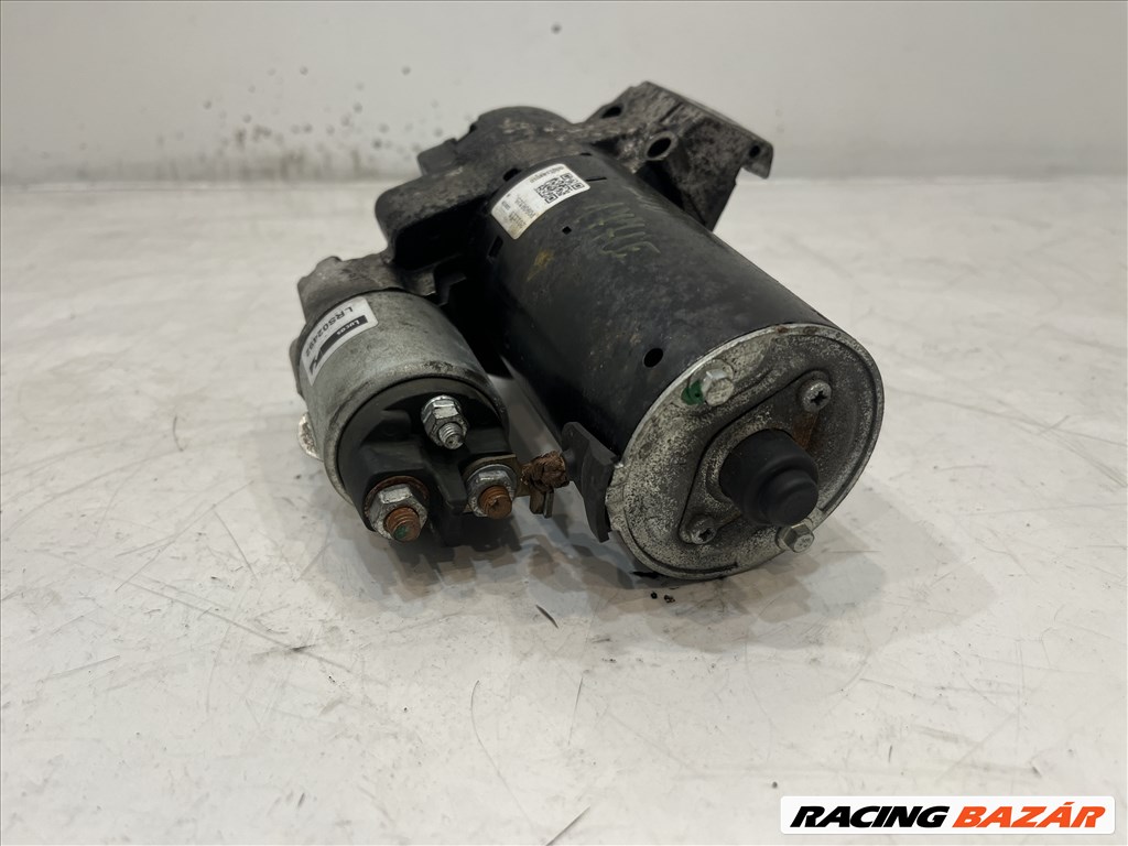 BMW E90 E91 E92 E93 320d 177le N47 önindító 2. kép