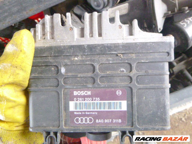 Audi 80 (B4 - 8C) 2.0 BENZIN motorvezérlő 8A0 907 311 B 0261200735 2. kép