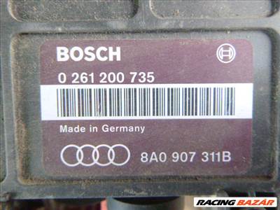 Audi 80 (B4 - 8C) 2.0 BENZIN motorvezérlő 8A0 907 311 B 0261200735