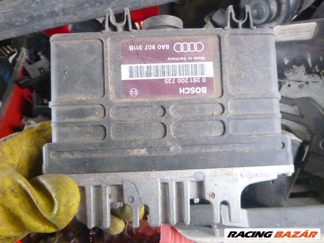 Audi 80 (B4 - 8C) 2.0 BENZIN motorvezérlő 8A0 907 311 B 0261200735 7. kép