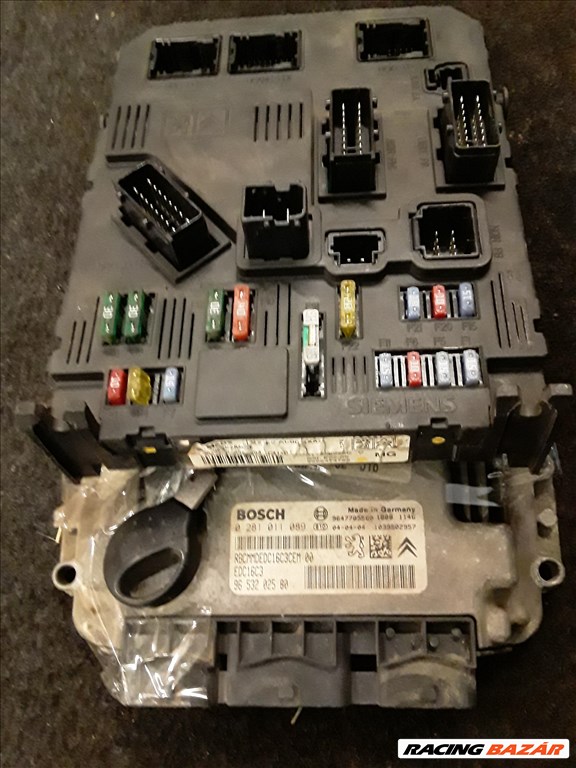 Peugeot 206 1.4 Hdi  Ecu Szett 0281011089 1. kép