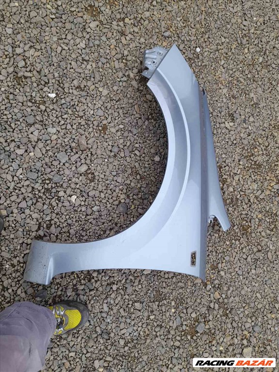 Opel Zafira b z163 bal első sárvédő  2. kép