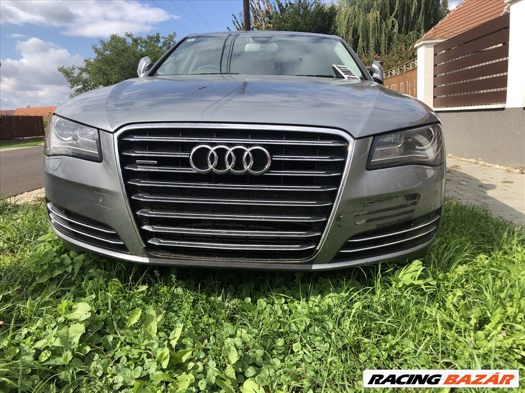 Audi A8 (D4 - 4H) bontott alkatrészei 1. kép