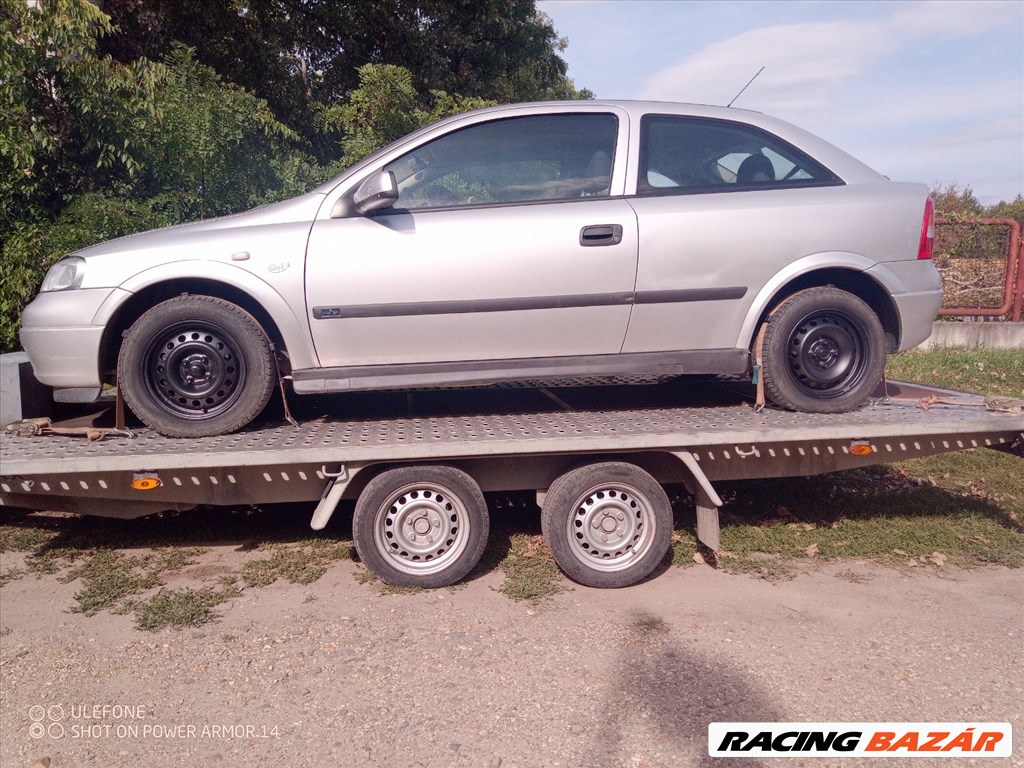 Opel Astra bontott alkatrészei 1. kép