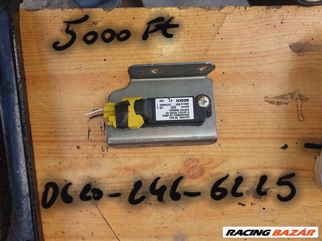 Mitsubishi Space Star I Ütközés érzékelő  1. kép