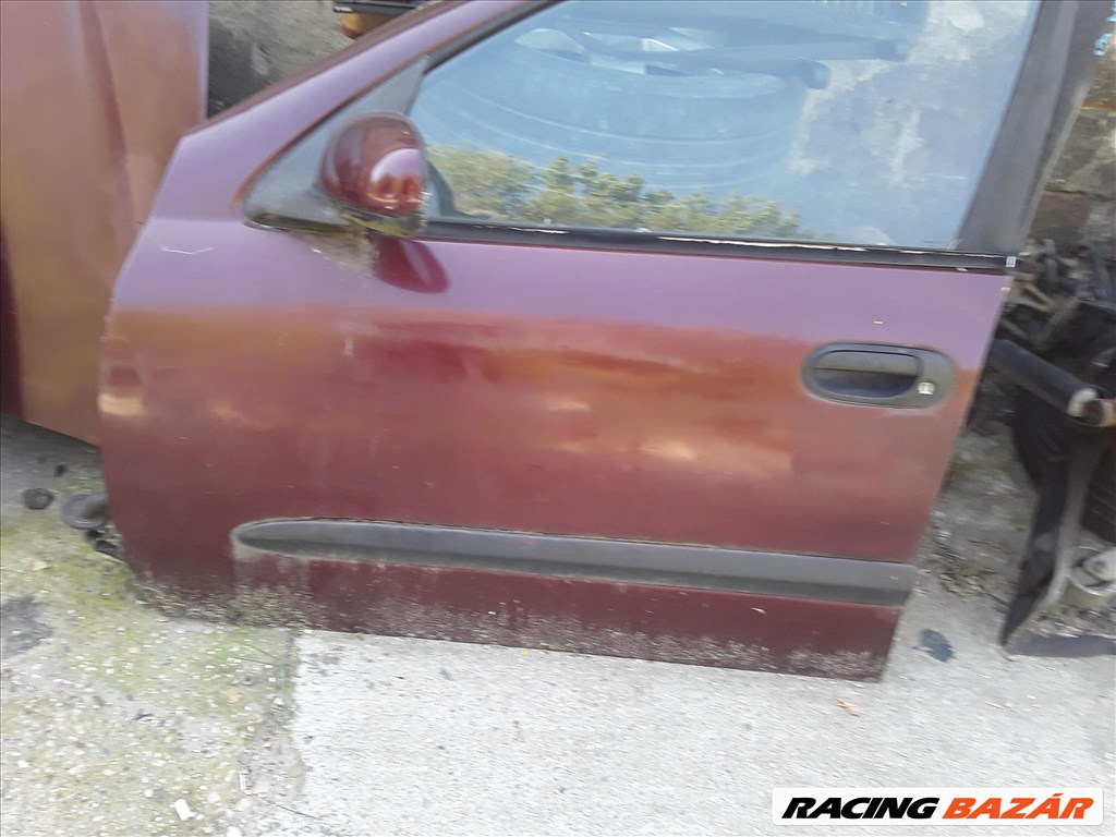 Nissan Almera N16 Sedan Bal Első  Ajtó  1. kép