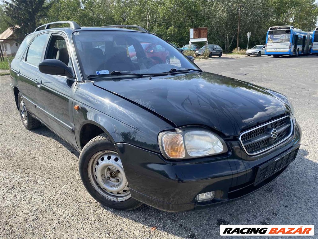 Suzuki Baleno Kombi 1.6i bontott alkatrészei 1. kép