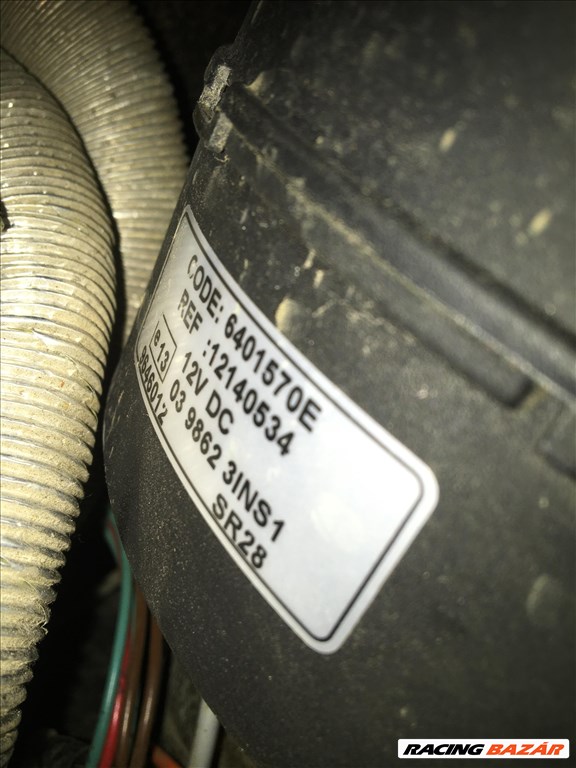VW Caddy 2K Maxi raktérburkolat 11. kép