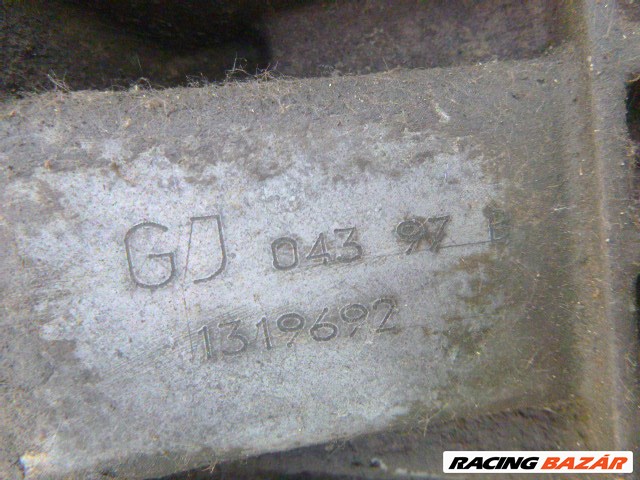 Opel Omega B 2.0 16v (x20xev) manuális váltó GJ VÁLTÓKÓD GM 90 523 122 0822680 gm905231220822680 2. kép