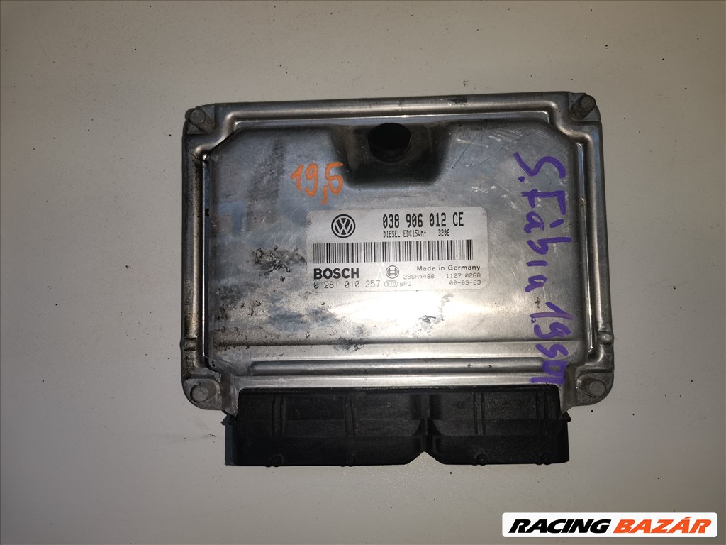 Skoda Fabia I 1.9 SDI motorvezérlő elektronika 038906012ce 0281010257 1. kép