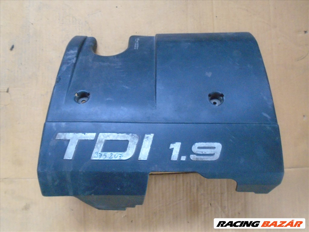 Volkswagen Sharan I TDI motor burkolat  028103935e 1. kép