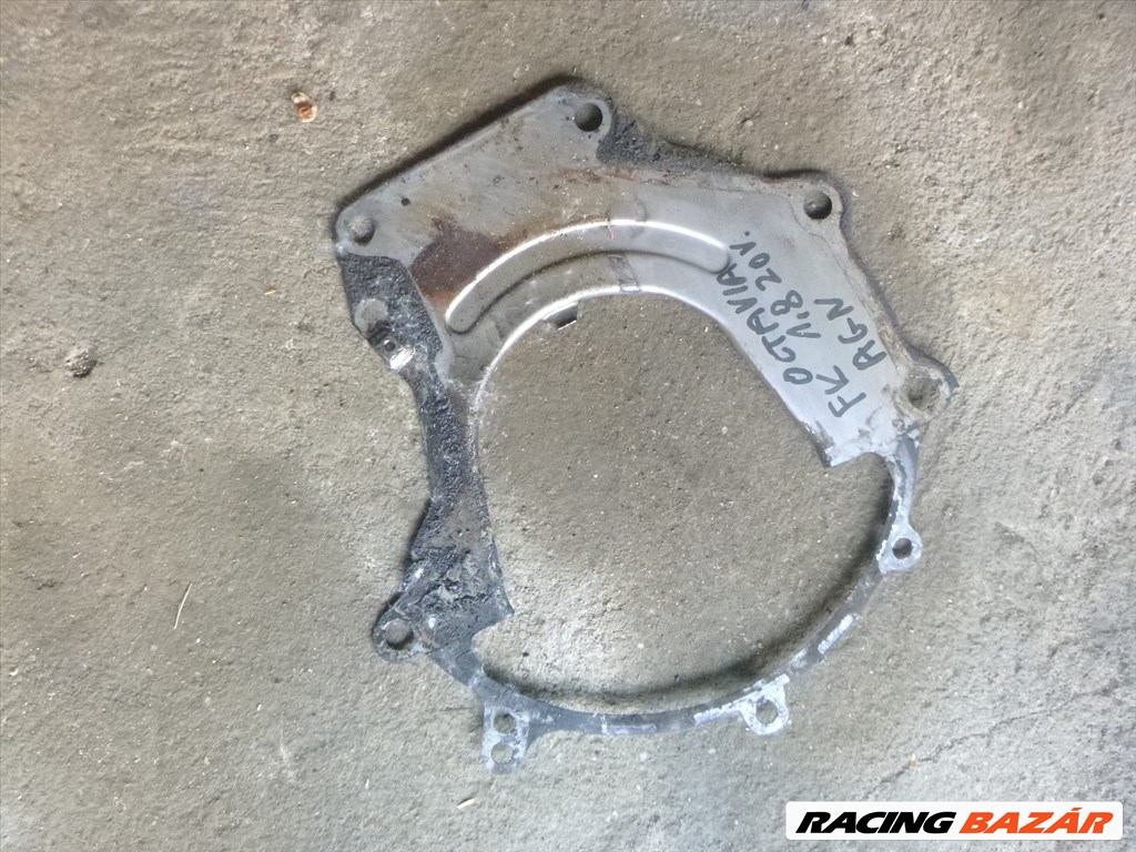 Skoda Octavia I 1999, 1,8 20V (AGN) lendkerék védő alsó lemez , motor és váltó közti lemez  2. kép