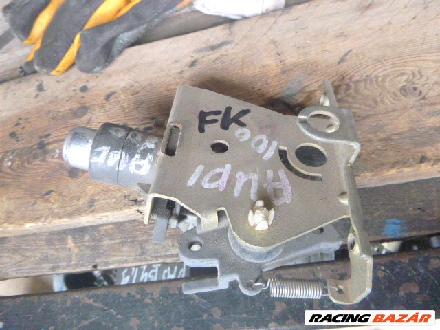 Audi 100 (C3 - 44) C3 - 44 csomagtérajtó alsó zárszerkezet 445 827 565 B 445827565b 4. kép
