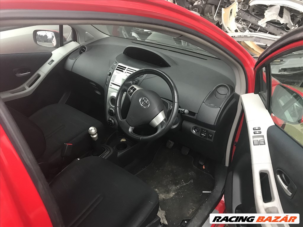 Toyota Yaris (XP90) bontott alkatrészei 5. kép