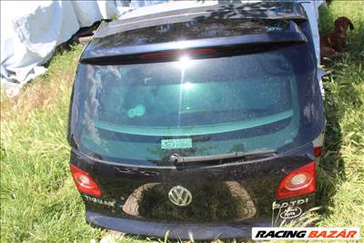 Volkswagen Tiguan Csomagtérajtó üresen, szélvédővel (246)