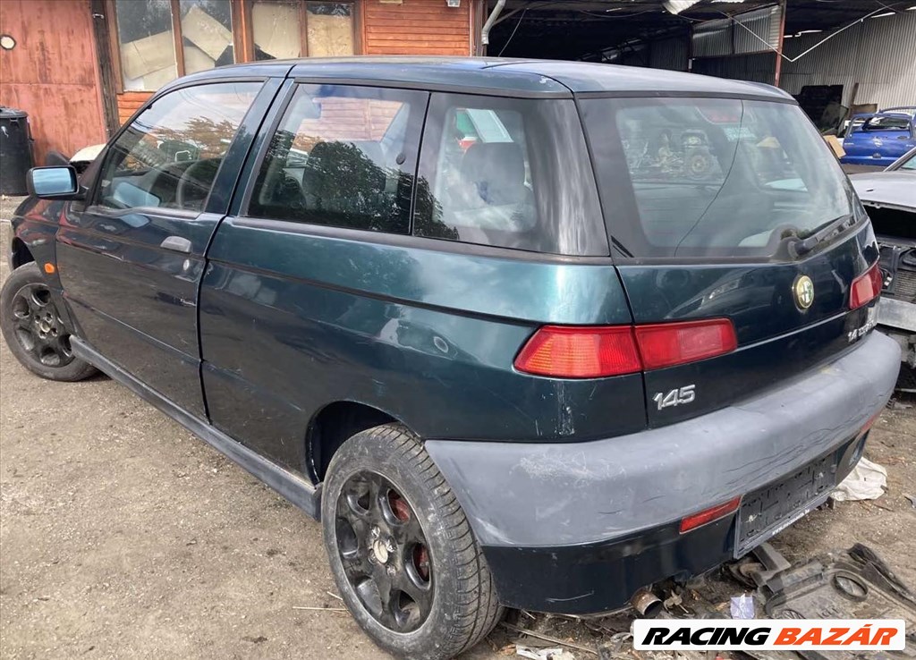 Alfa Romeo 145 1.4i bontott alkatrészei 2. kép