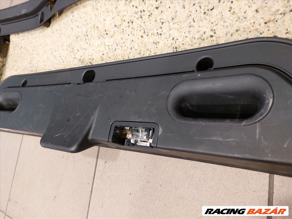 BMW E46 csomagtér csomagtartó ajtó fekete kárpit borítás burkolat (123087) 8218783 4. kép