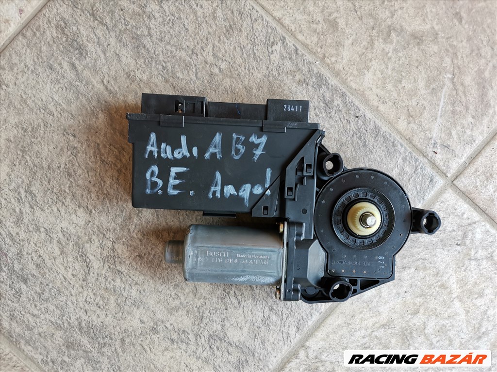 Audi A4 (B6/B7) bal első ablakemelő motor Angol 8e2959801b 5wk47004fbf 1. kép