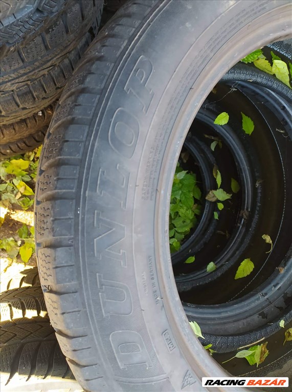  235/55R18 Téligumi Dunlop téli gumi  3. kép