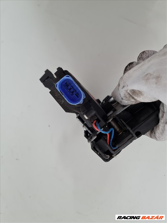 Golf V, Golf VI bal hátsó ajtózár 7L0 839 015 E 7l0839015e 4. kép