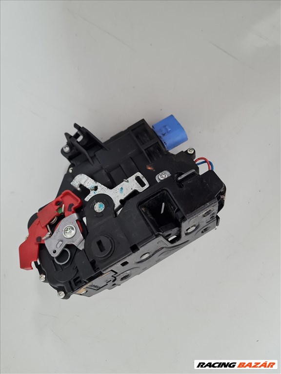 Golf V, Golf VI bal hátsó ajtózár 7L0 839 015 E 7l0839015e 5. kép