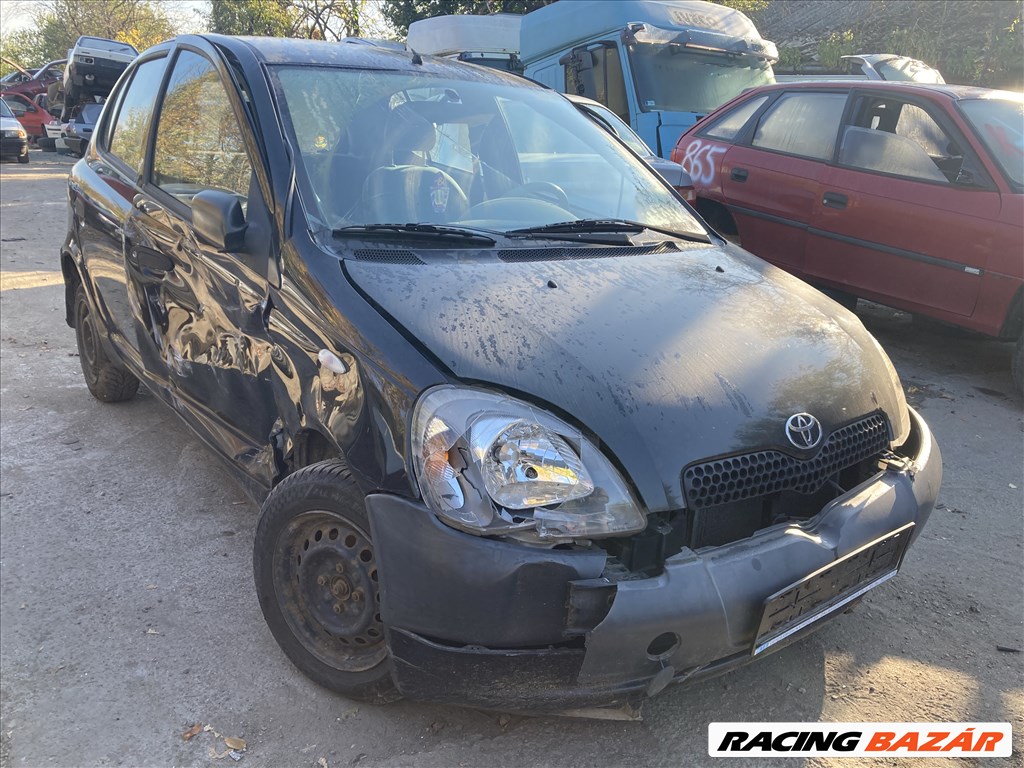 Toyota Yaris (XP10) 1.0i bontott alkatrészei 1. kép