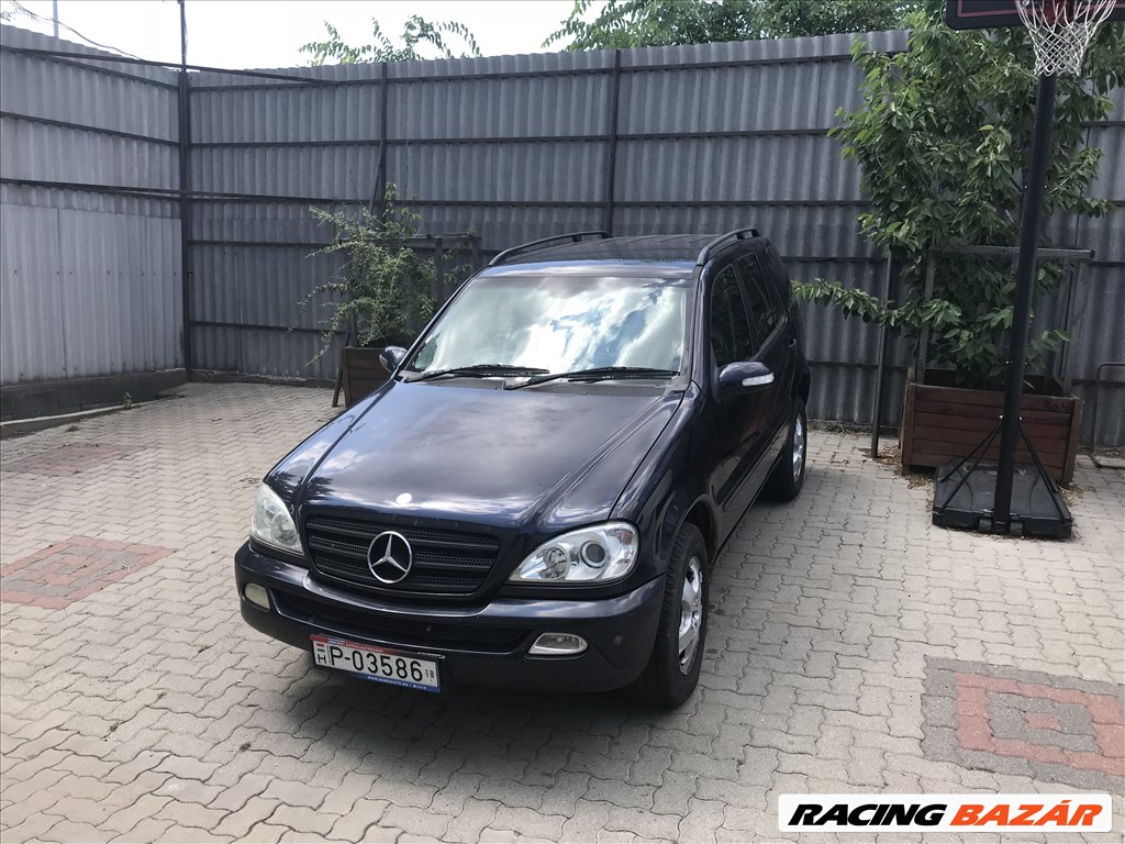 Mercedes ML 270 (W163) bontott alkatrészei 1. kép