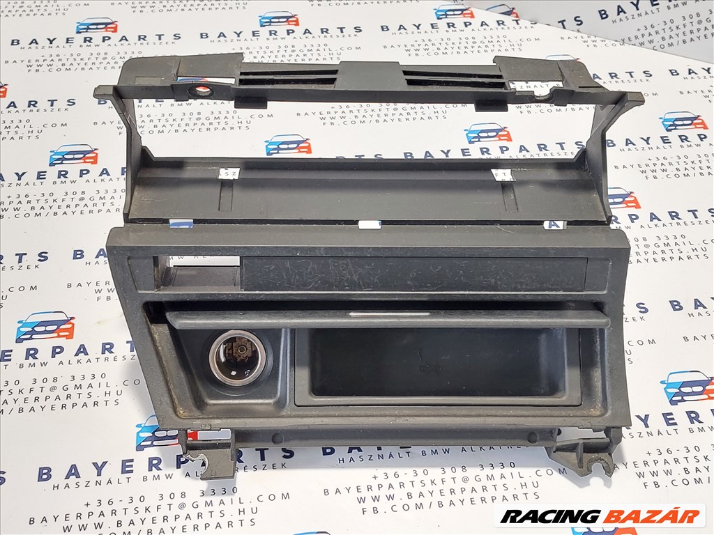 BMW E46 középső tároló konzol középkonzol hamutartó tartó (122148)  8205377 2. kép
