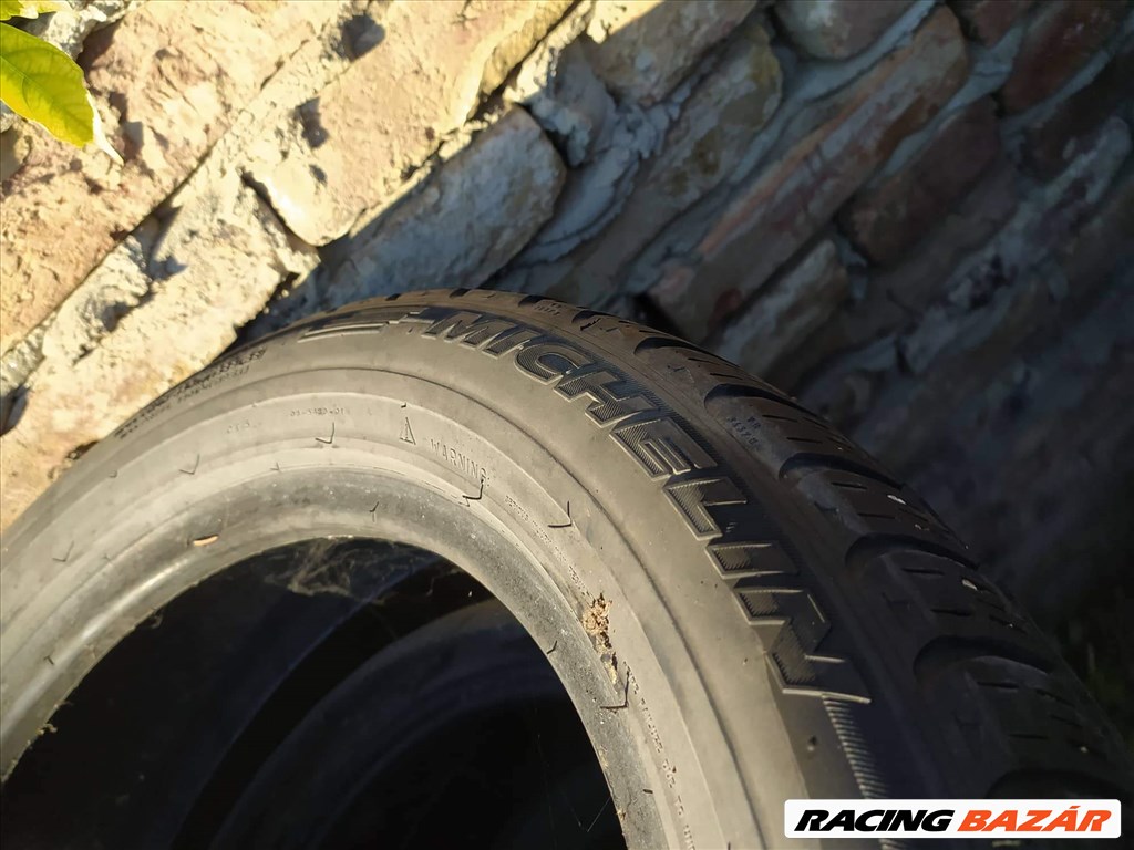  225/50R16 Téligumi Michelin téli gumi  4. kép