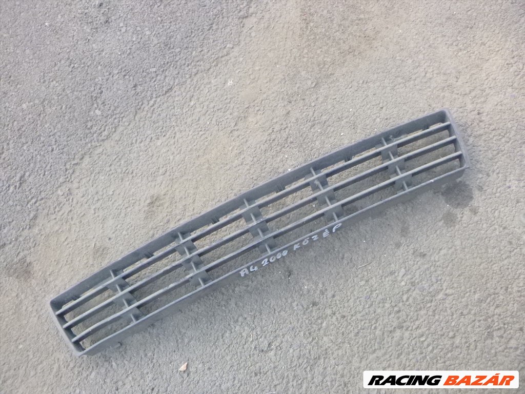 Audi A4 (B5 - 8D) ELSŐ lökhárító alsó betét 8D0 807 683   8d0807683 1. kép