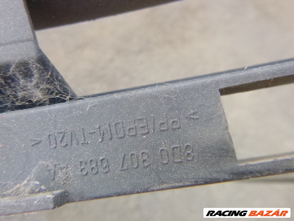 Audi A4 (B5 - 8D) ELSŐ lökhárító alsó betét 8D0 807 683   8d0807683 6. kép