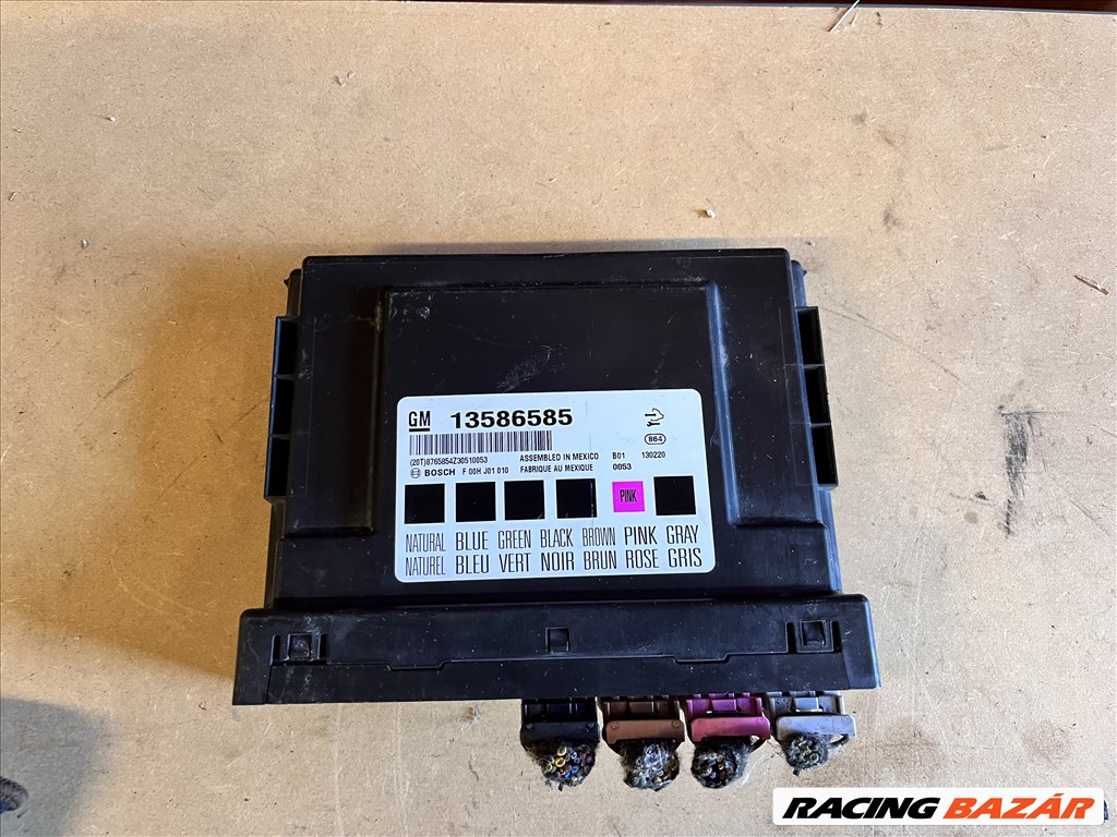 Opel Insignia A BCM modul 13586585 1. kép