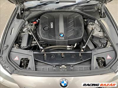 BMW N47D20C motor és tartozékai