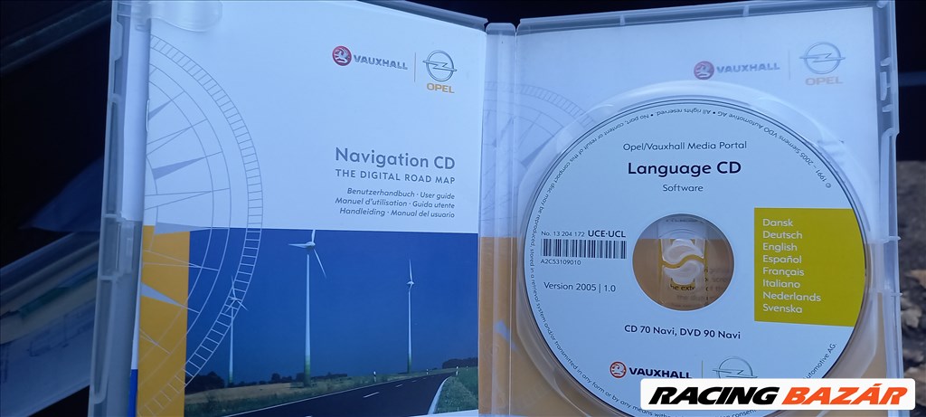 Opel Signum 2.2 direct CD 70 Navi 3. kép