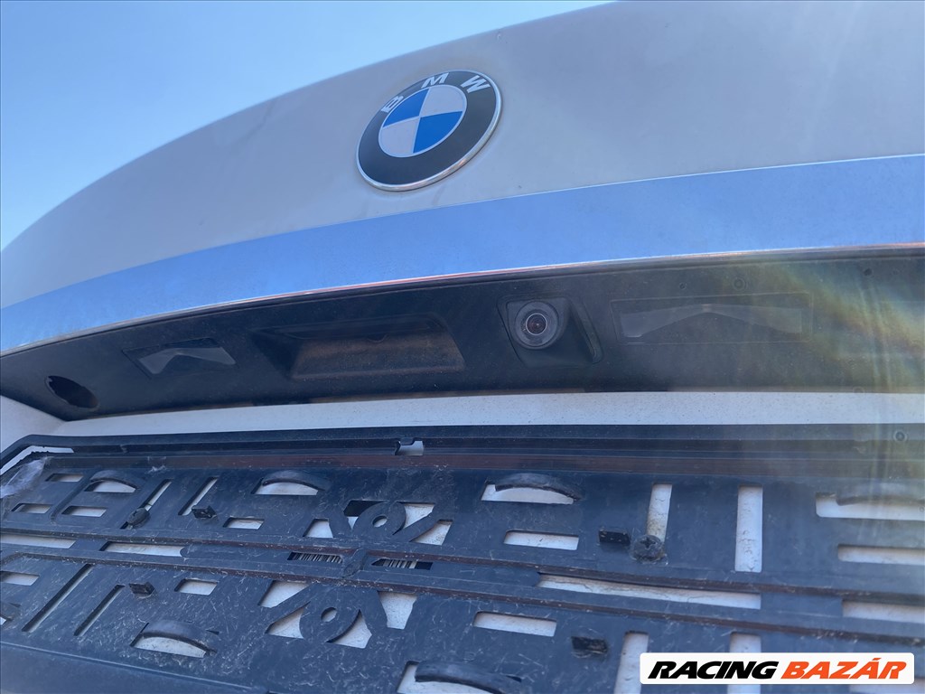 BMW 5-ös sorozat (F07) bontott alkatrészei 9. kép