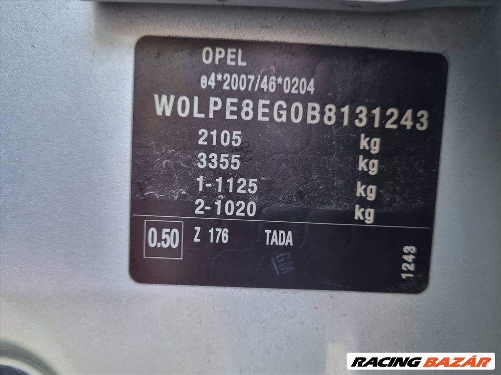 Opel Astra J 1.7 CDTI sárvédő  2. kép