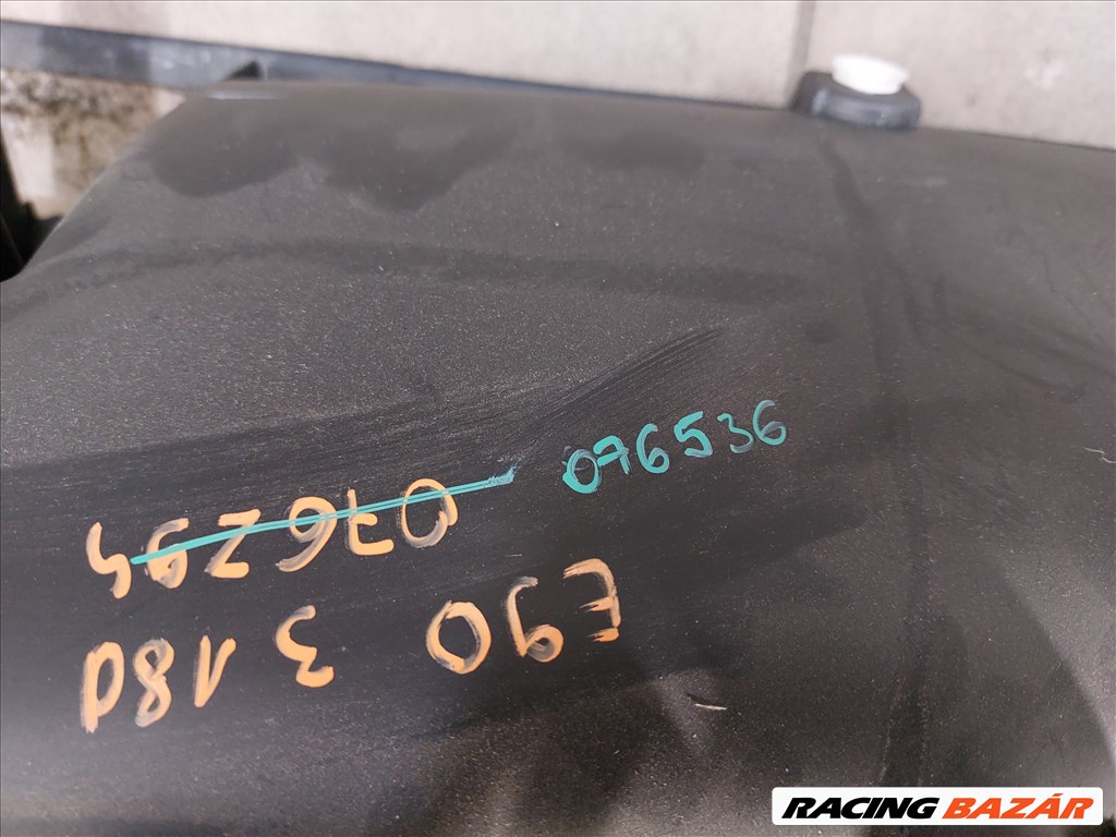 BMW E90 E91 bal első ajtókárpit kárpit (076536)   5. kép