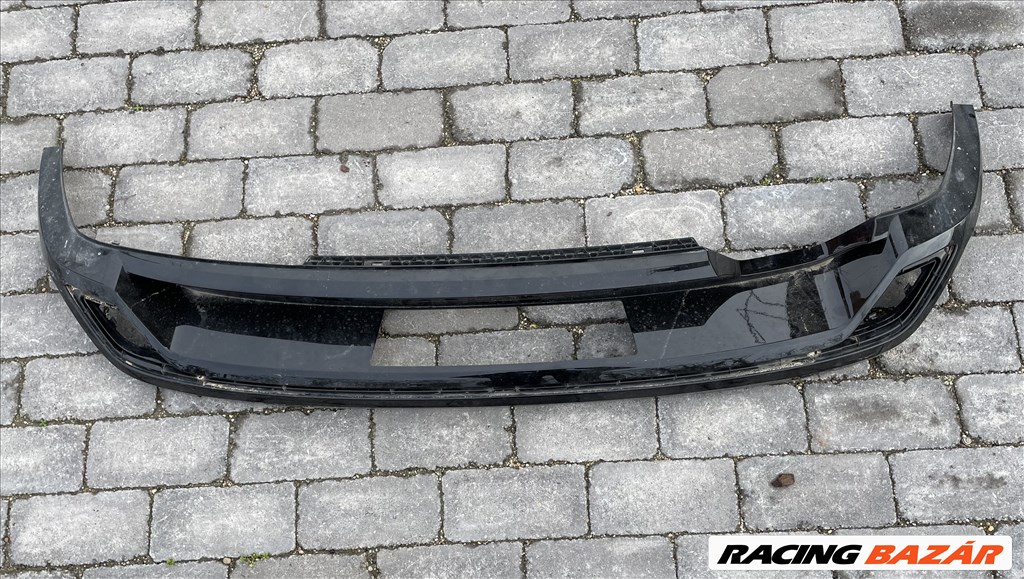 Volkswagen Touran R line hátsó lökhárító diffúzor  5ta807568c 1. kép