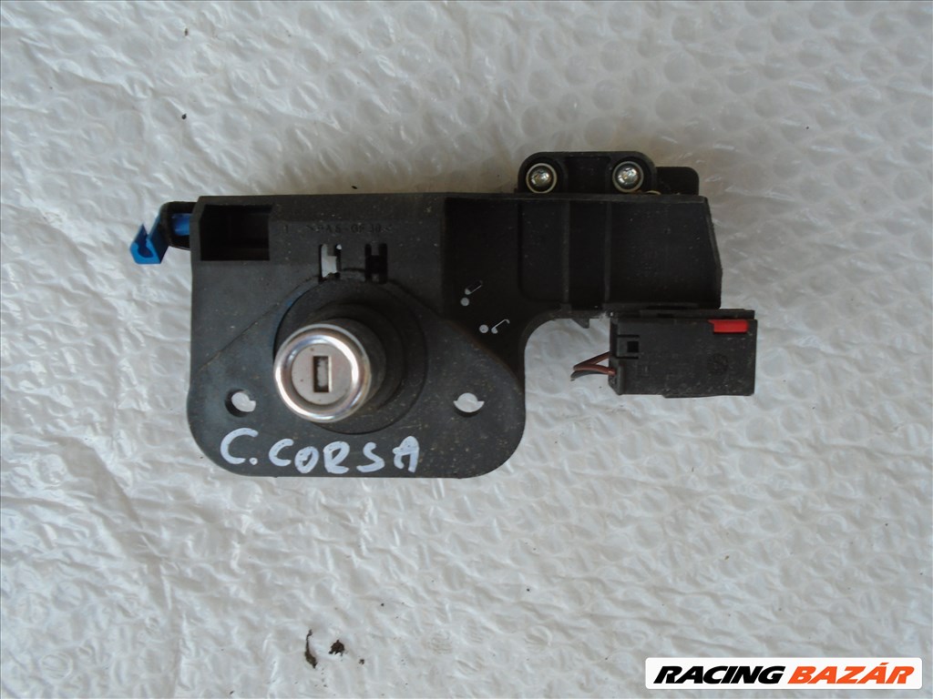 Opel Corsa C 1.3 CDTI csomagtérajtó központi zár motor  09183495 1. kép