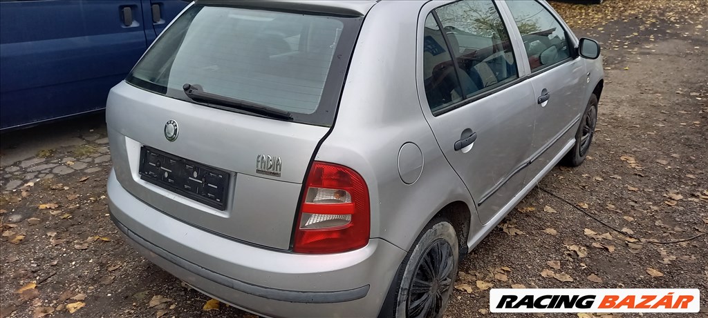 Skoda Fabia I 1.4 mpi bontott alkatrészei 1. kép