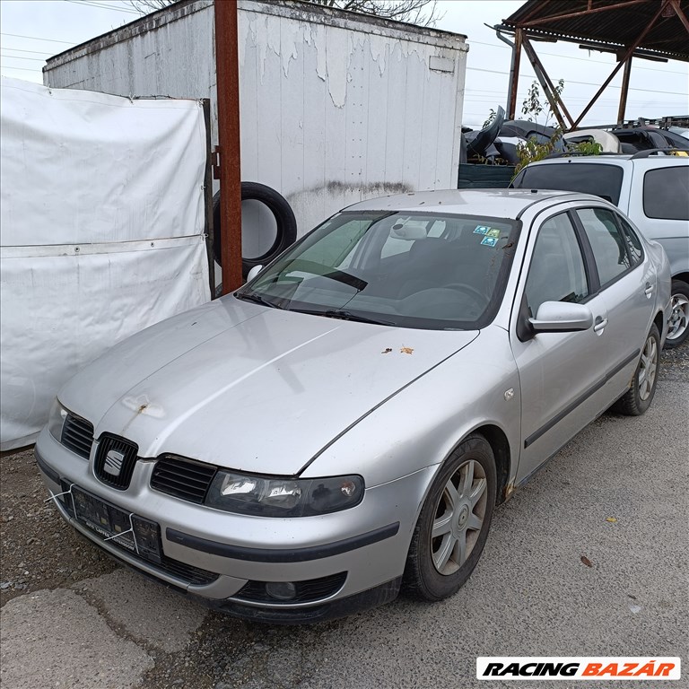 Seat Toledo II 1.9 TDI gyári karosszéria elemek LS7N színben eladók ls7nseat 19tdialh 2. kép