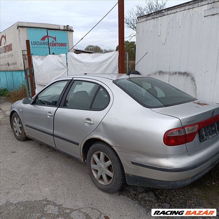 Seat Toledo II 1.9 TDI gyári karosszéria elemek LS7N színben eladók ls7nseat 19tdialh 3. kép